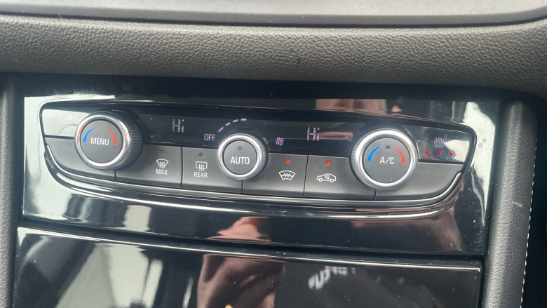 Vauxhall Grandland 1.2 Turbo Ultimate 5dr Petrol Hatchback